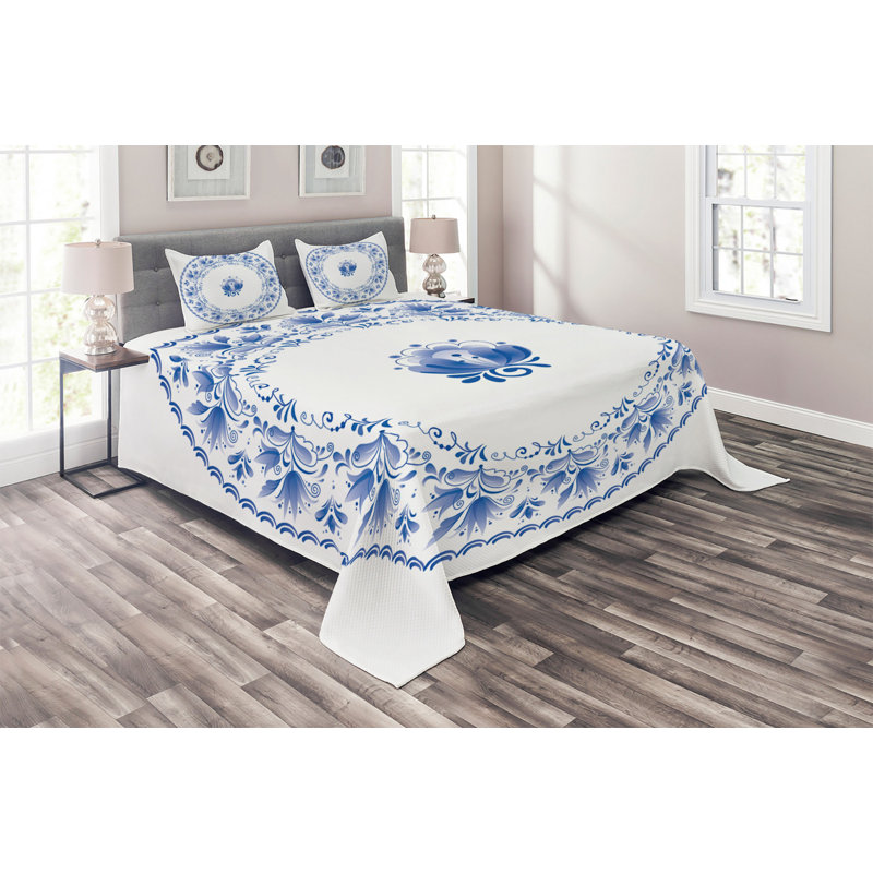 Puppy Eclectic Polyester Floral Coverlet, King Bedspread + 2 Shams