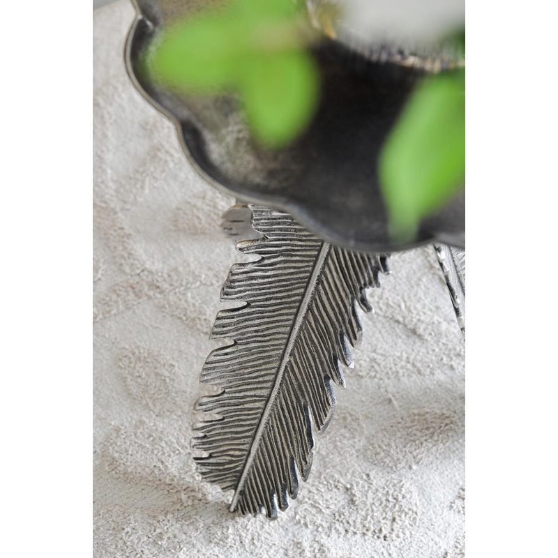 Leaf Design Aluminum Round Side Table