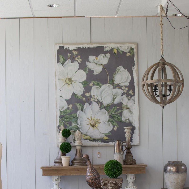 Suspended luminaire with adjustable chain