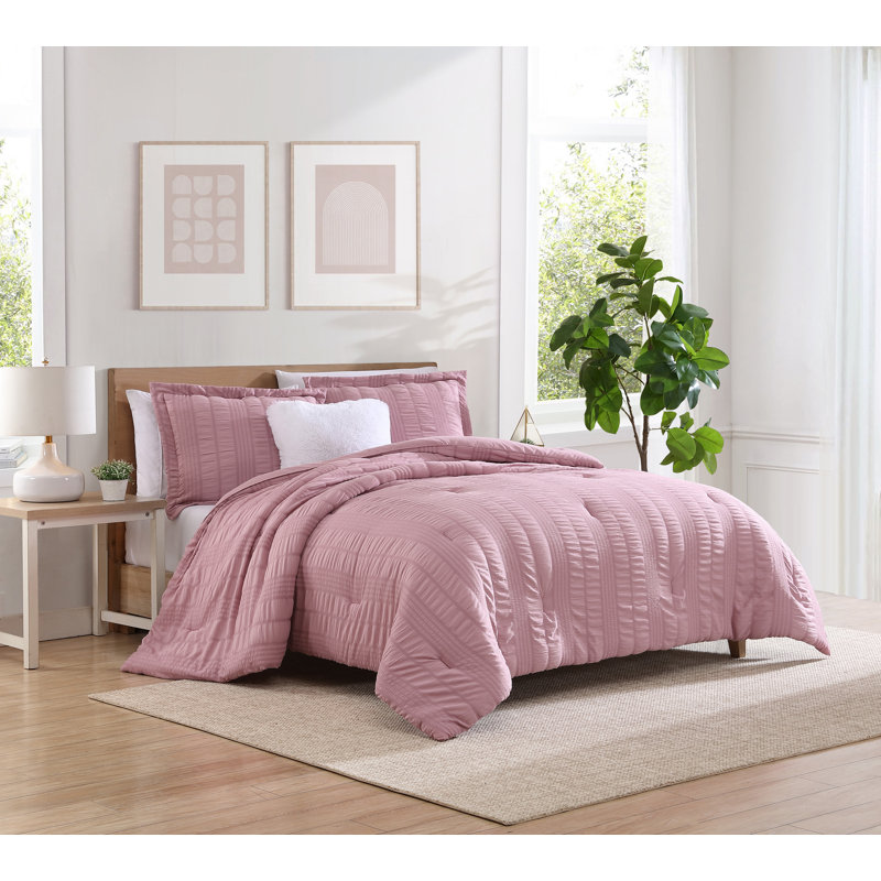 CEDAR COURT Morgan Textured Seersucker Stripe 2-3 Piece Soft Polyester Seersucker Comforter Set, Rose