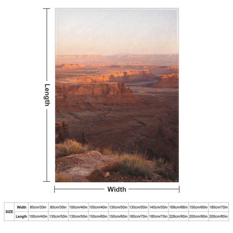 Jeté en flanelle de luxe Canyon View, couverture douce et chaude pour le canapé-lit du salon, 60 x 80 po