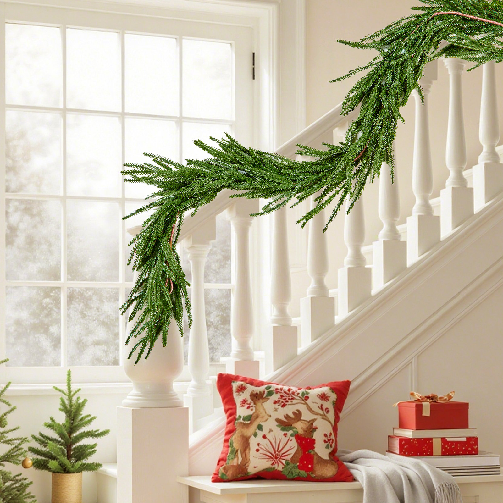 11" Norfolk Pine Christmas Garland, 5' L