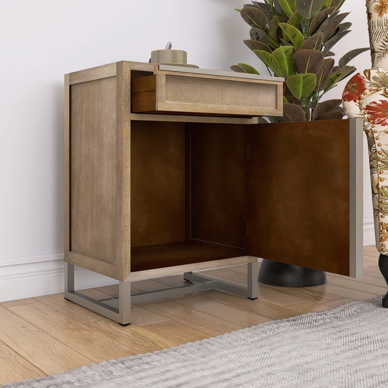 Zo Accent Cabinet