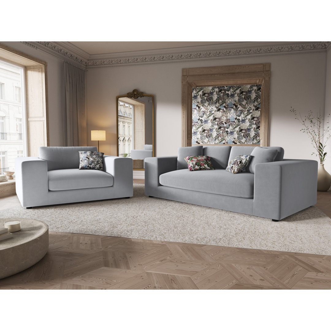 Francisca Armchair