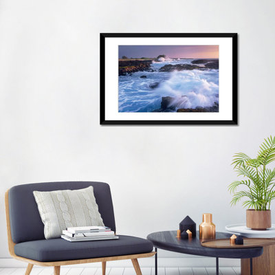«Waves Crashing On Rocky Shore, Wawaloli Beach, Big Island, Hawaii» par Tim Fitzharris - impression sur toile tendue