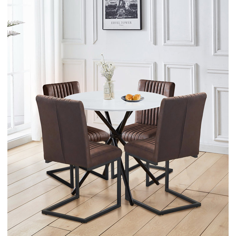 Mose 4 - Person Dining Set
