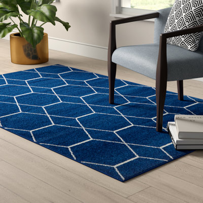 Tapis bleu marine à motif géométrique Debrodie