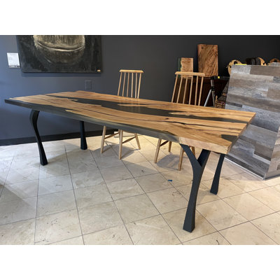 Table de salle à manger en bois d'acacia et en résine époxy