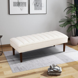 Bancs de tissu moelleux blanc cassé