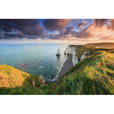 Sunrise over Etretat - Photographie sur toile tendue