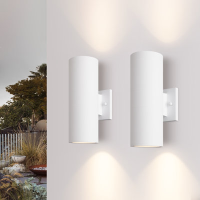 Raley 2- Bulb Outdoor Wall Lantern