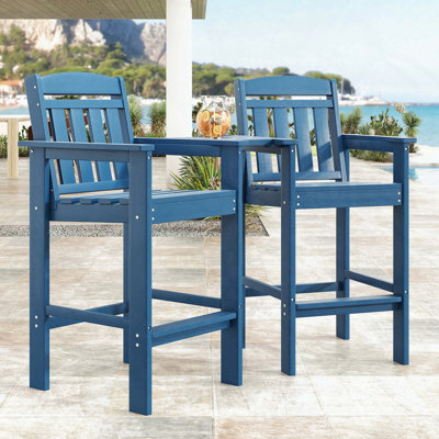 Ensemble de 2 tabourets de bar en PEHD Adirondack avec plateau amovible et trou pour parasol