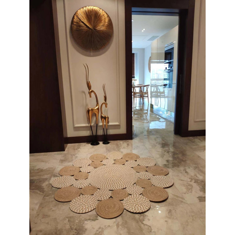 Tapis rond rond Olalla, Rond 4 pi 11 po