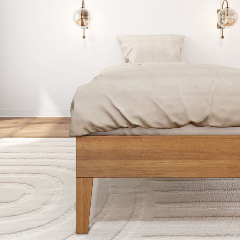 Lit plateforme en bois massif Arikah, Simple, Pacane mat