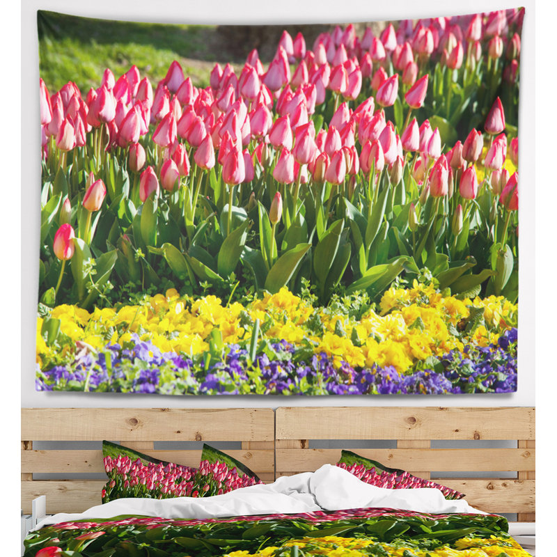 Tapisserie florale tulipe avec fleurs jaunes, H 32 po x l 39 po
