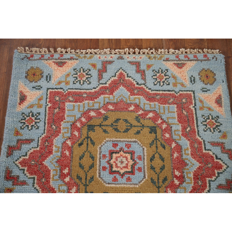 Tapis unique bleu / rouge 2 pi 6 po x 6 pi 4 po Ezekiel
