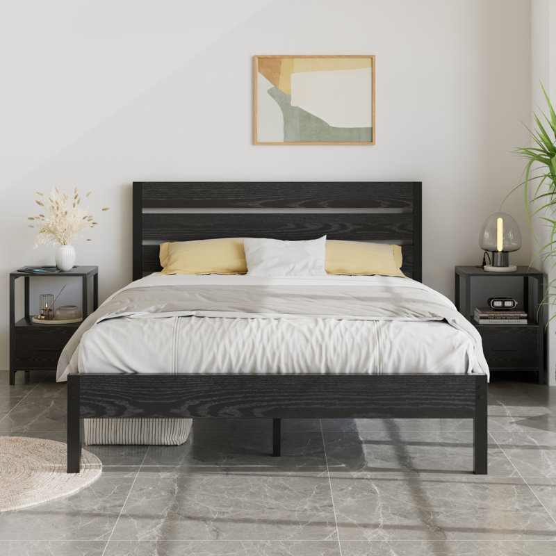Ensemble de chambre à coucher de style campagnard industriel 3 pièces, lit plateforme double avec 2 tables de chevet, cadre de lit en acier avec tête et pied de lit en bois rustique, table de chevet avec tiroir et station de charge, aucun sommier nécessaire