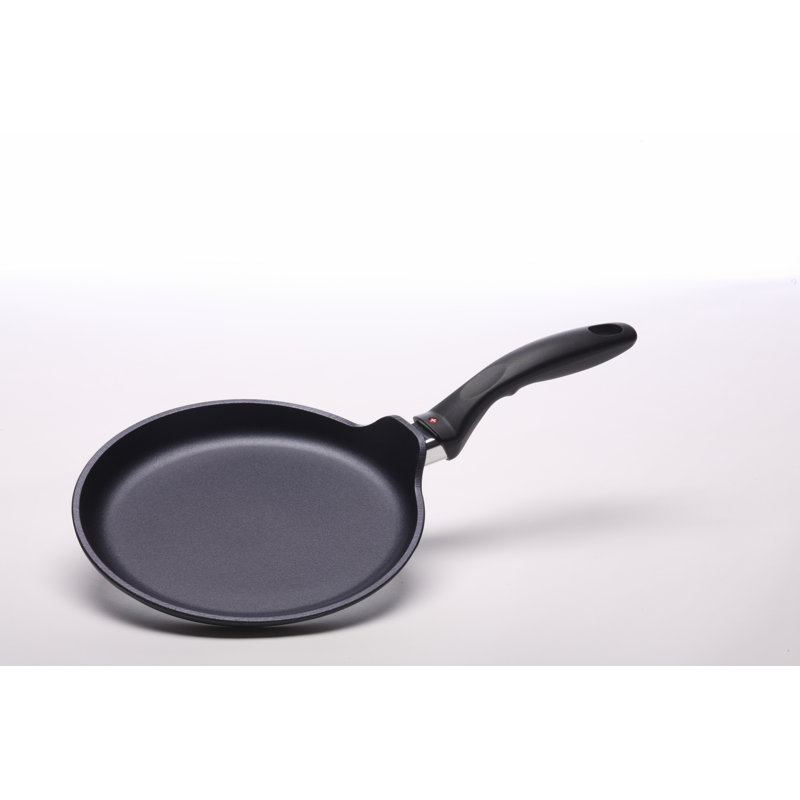 Aluminum Non-Stick Crepe Pan, 9.5" Diameter
