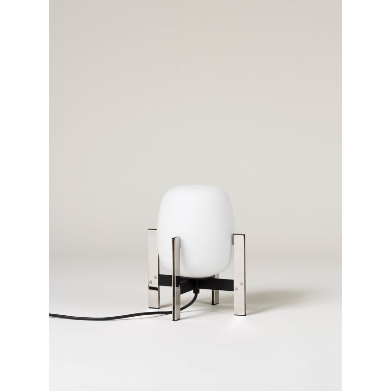 Metal Globe Lamp