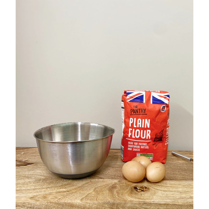 Stainless Still Measuring Bowl With Nonslip Base 1.5L