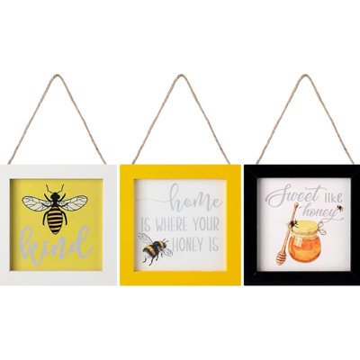 Bee Wall Decor Wooden Hanging Signs, Set Of 3