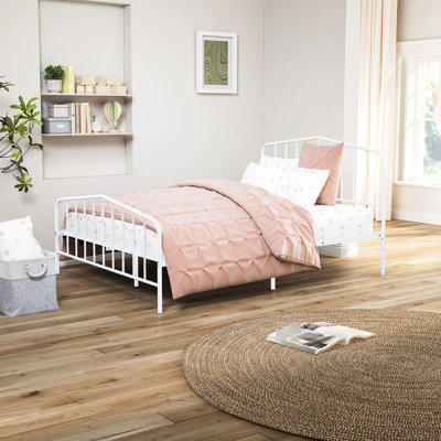 Lit double en métal blanc contemporain, prêt pour le matelas pour la chambre à coucher, finition Allure, prêt, joli arrangement