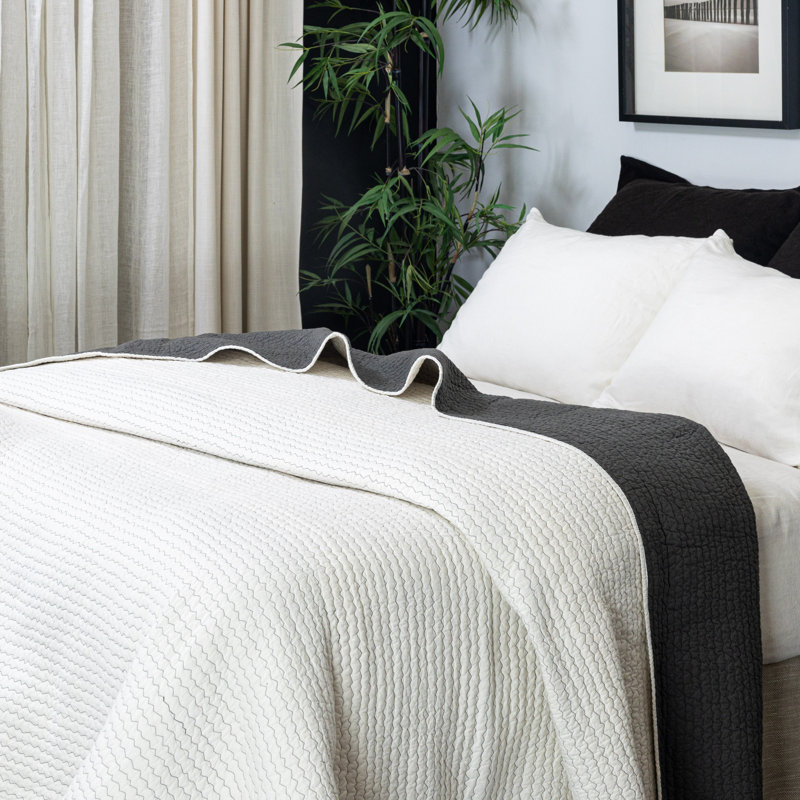Jade Quilt, Twin Quilt, Ivory/Mineral