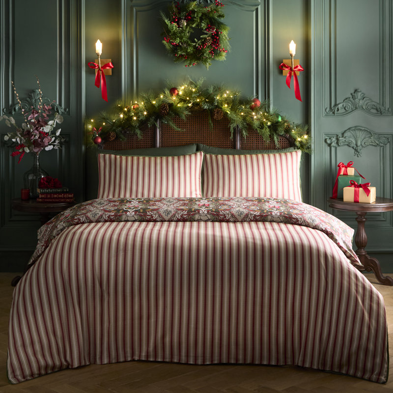 Laurence Llewelyn-Bowen Festive Robin Duvet Cover Set Red, King Size Bed (230 x 220 cm)