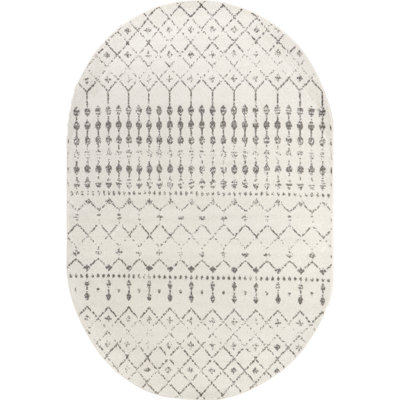 Giannini Geometric Moroccan Area Rug in Gray/ Off White