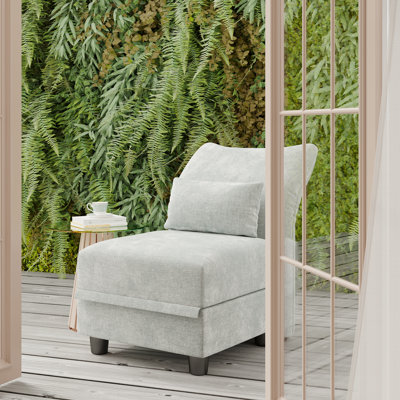 Brodderick Upholstered Sectional