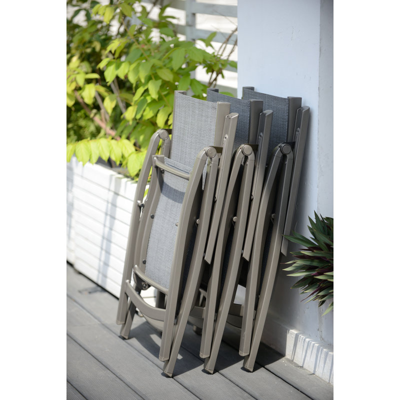 Chaise de patio pliante