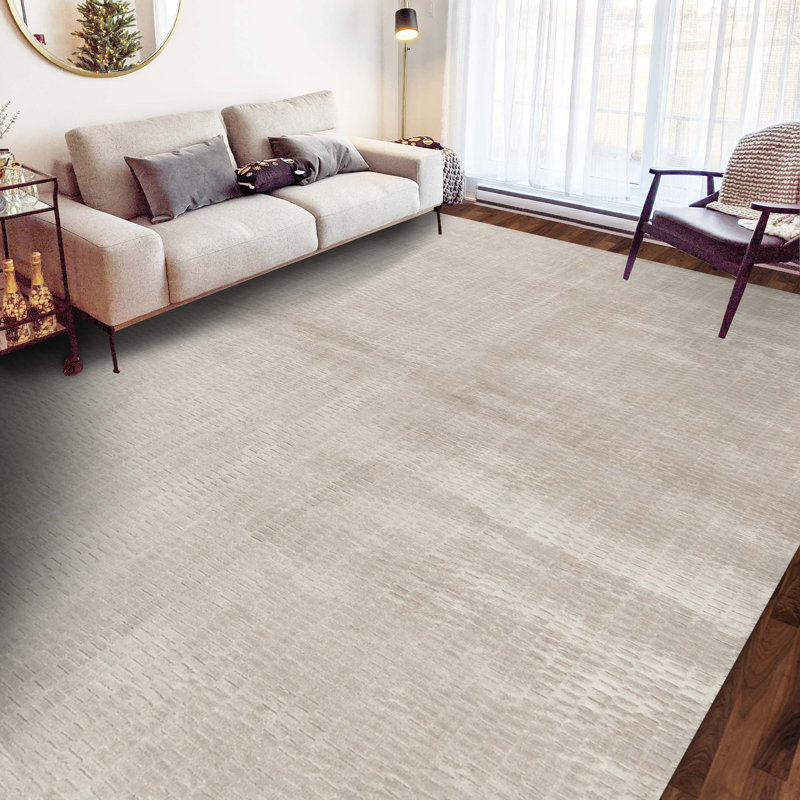 Geometric Area Rug in Silver