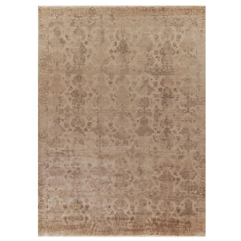 Lisbon Oriental Area Rug in Ivory, Rectangle 10' x 14'