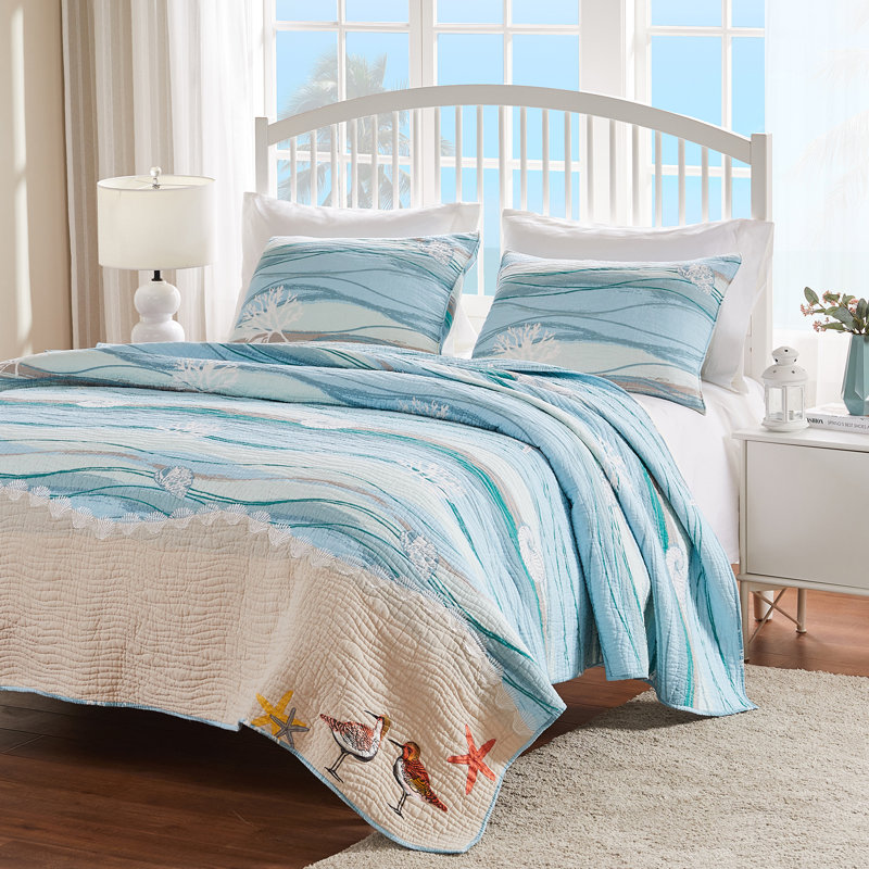 Maui Blue Cotton Reversible Quilt Set with Shams