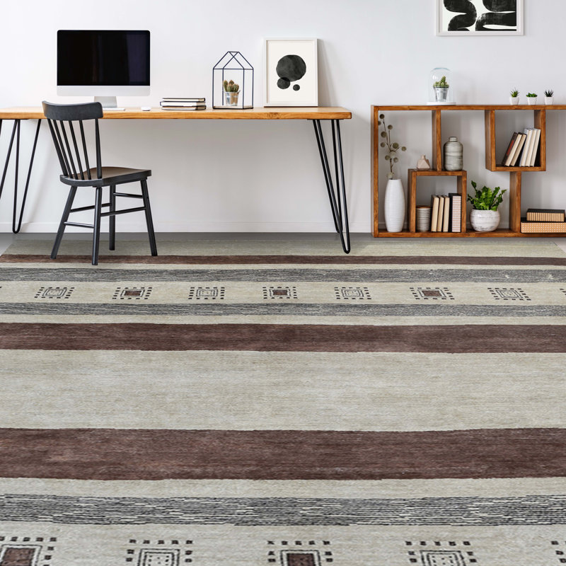 Hand Knotted Wool Southwestern Area Rug, Rectangle 8' x 10'