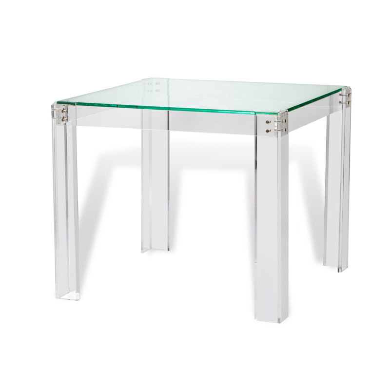 Gwenyth Game Cards Table