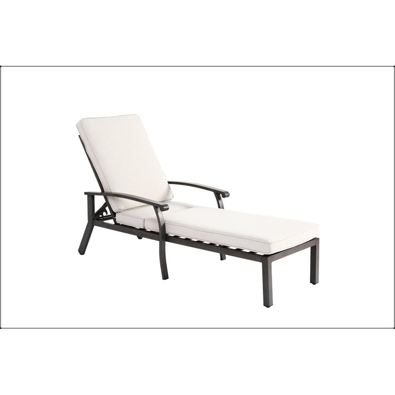 Chaise longue en aluminium coulé avec dossier réglable et roulettes pour un confort et un style modernes, Beige