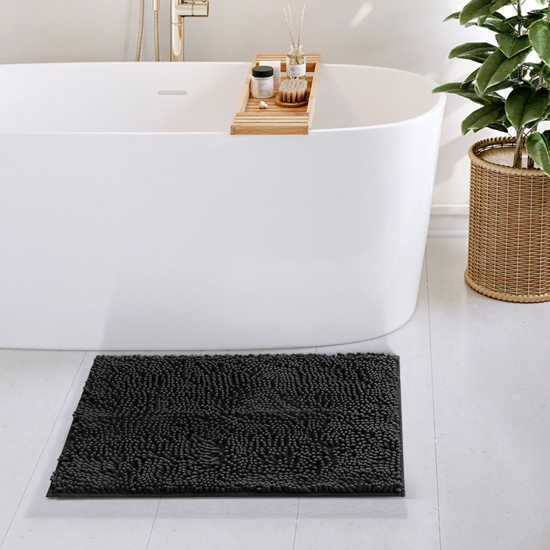 Kalyce Ultra Absorbent Non-Slip Chenille Bath Rug, 17"W x 24"L, Black