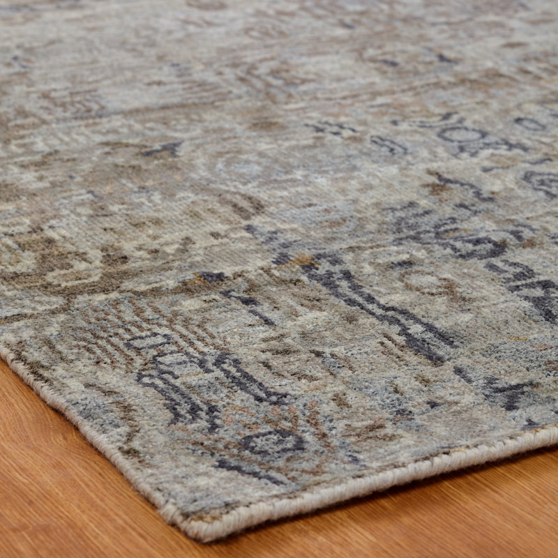 Abstract Area Rug in Gray, Rectangle 2' x 3'