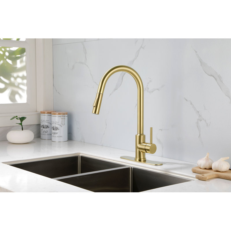 Kitchen Faucet With Pull Down Sprayer, Gold