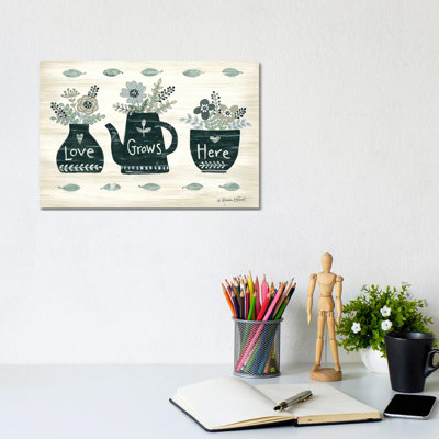 Love Grows Here 1 Piece Wall Art on Canvas