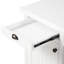Bureau blanc de 170 cm avec 2 armoires, 3 tiroirs et un grand espace pour les jambes pour un environnement de travail confortable. Rangement et ports inclus. Aménagement de bureau à domicile.