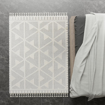 Kelaine Area Rug