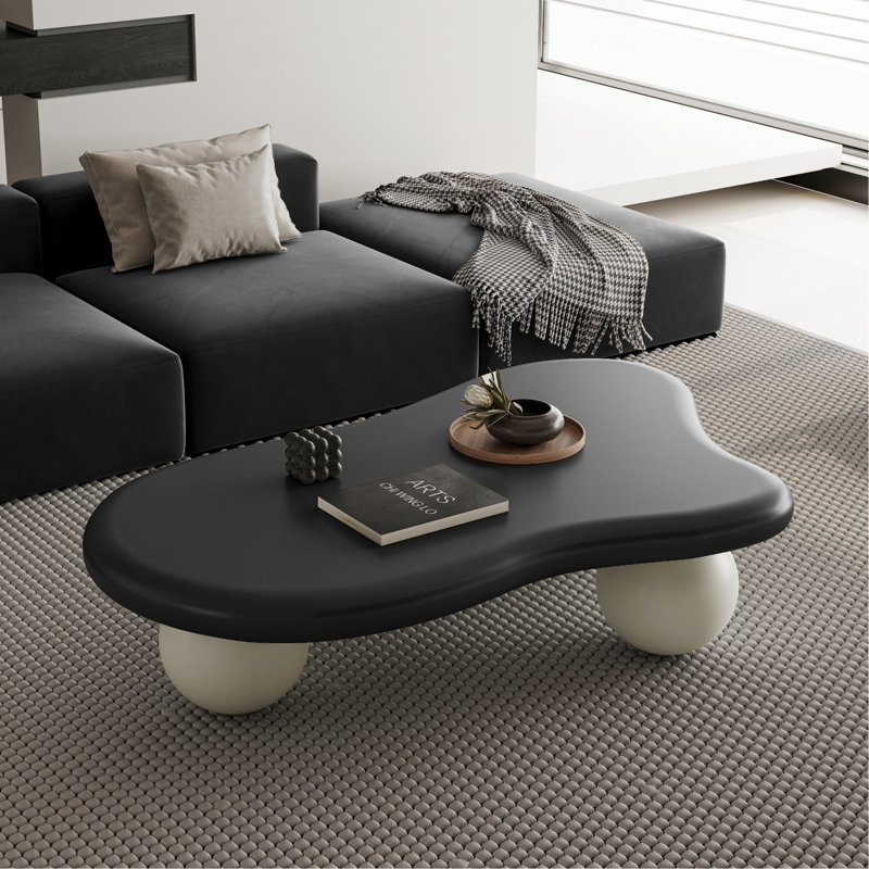 Table basse de 47 pouces en forme de nuage avec 3 pieds sphériques pour le salon, pieds noirs et pieds blancs, White/Black