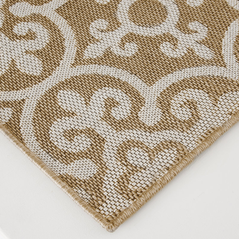 Tapis intérieur / extérieur en polypropylène Bungalow Rose Newzeland Need U Tile, Rectangle 7 pi 10,49 po x 9 pi 10,11 po