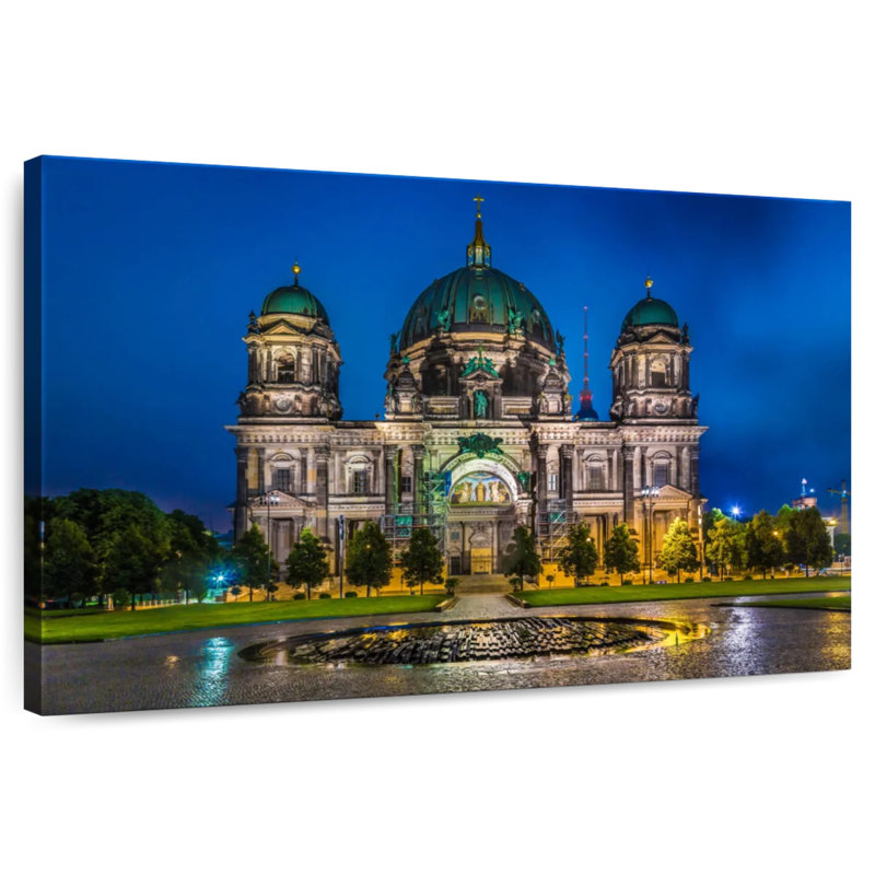 Historic Berlin Cathedral, 8" H x 12" W