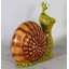 Statue comique d'un escargot surdimensionné