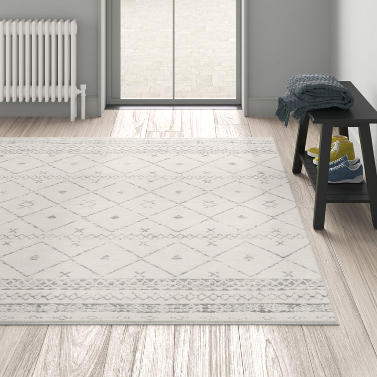 Herrod Machine Woven White/Medium Gray Area Rug