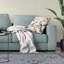 Coussin Goldfinch Haven Broadcloth-95282024-95282025
