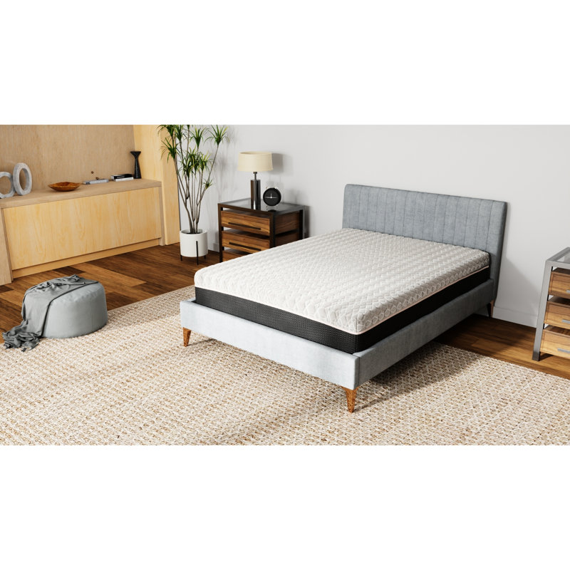 Matelas simple TG en mousse à mémoire de forme 14 po - avec cuivre. Housse de couchage Cool Sleeping. . Couche de confort 4 po, ressorts ensachés doux de 6 po et support de bord 2 po. Base haute. + Ressort. Noir et gris. P 80 po